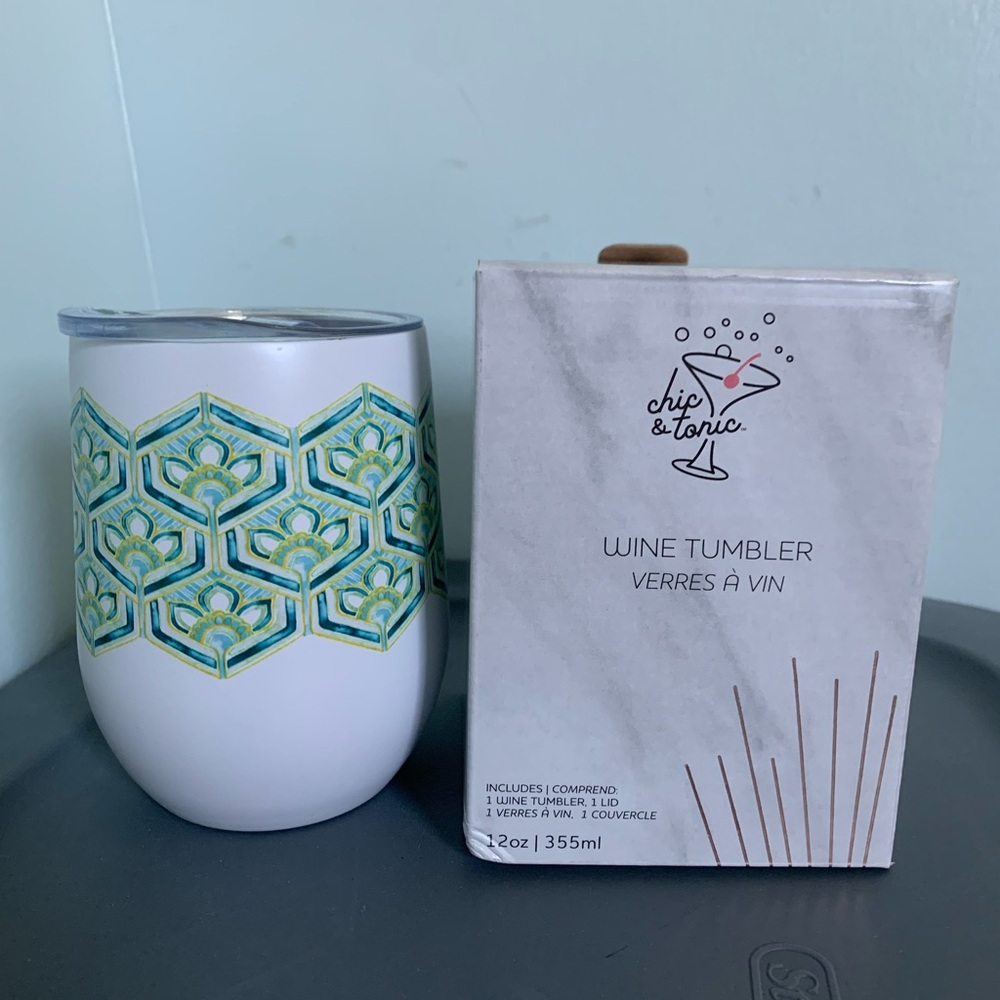 Chic & Tonic Wine tumbler BRAND NEW!